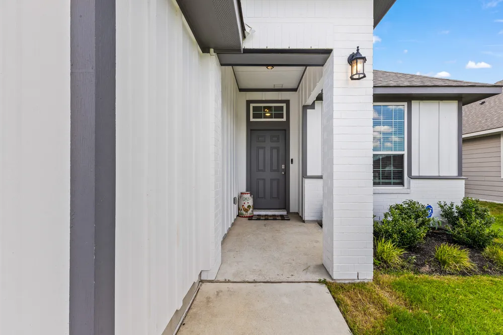 242 Boatright Boulevard Jarrell, TX 76537