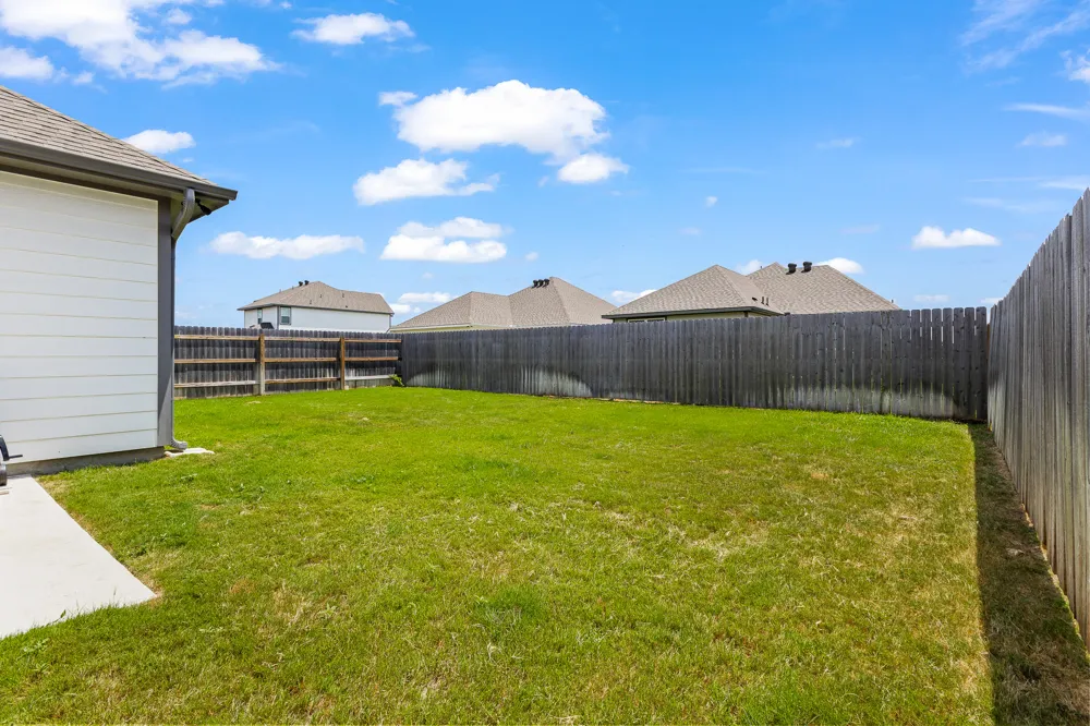 242 Boatright Boulevard Jarrell, TX 76537