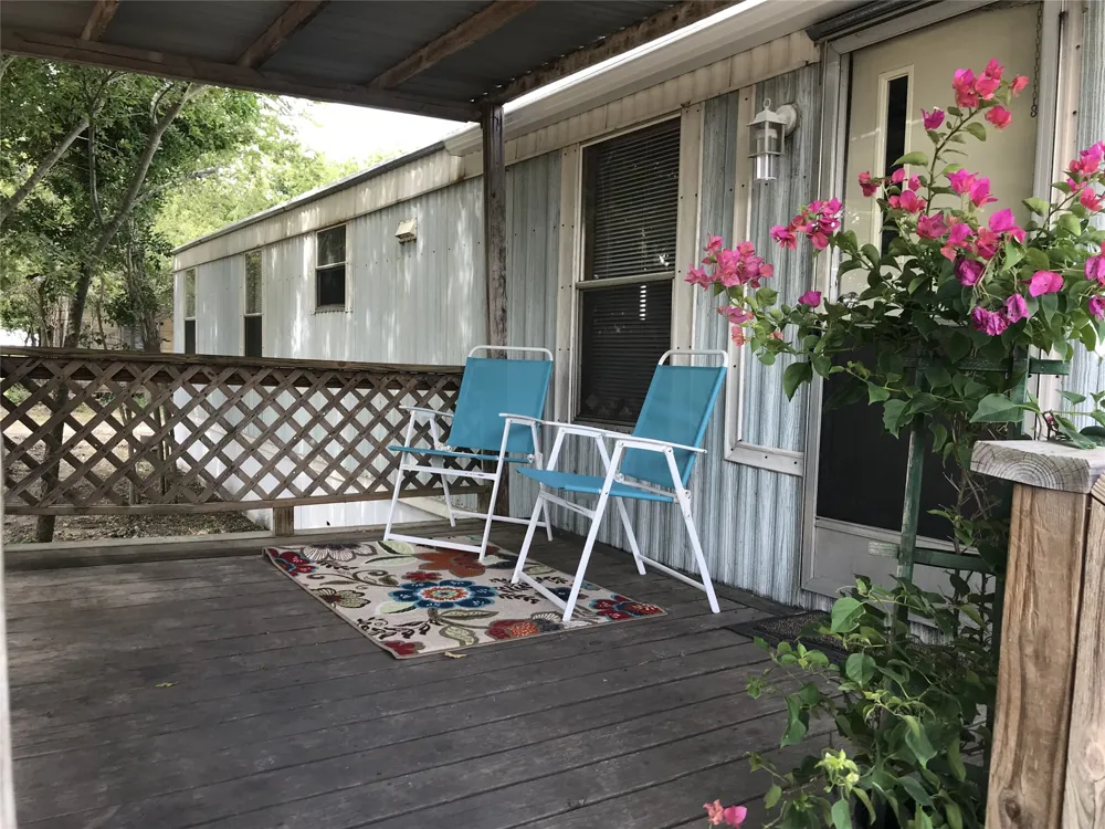 1201 County Road 460 Road Coupland, TX 78615