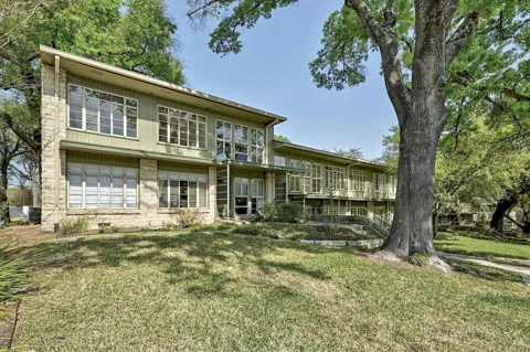 3416 Enfield Road #B