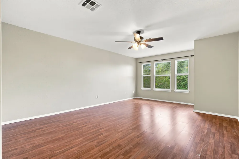 4005 Big Bend Trail Taylor, TX 76574