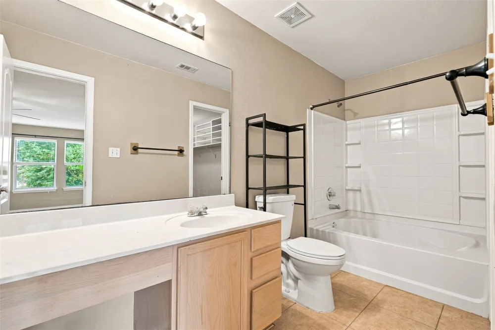 4005 Big Bend Trail Taylor, TX 76574