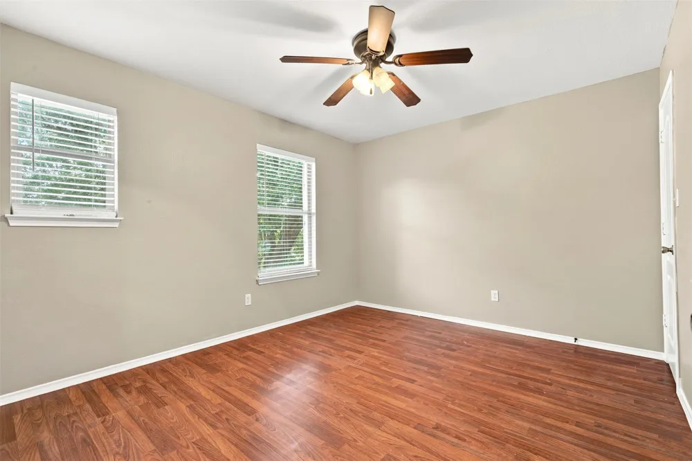 4005 Big Bend Trail Taylor, TX 76574