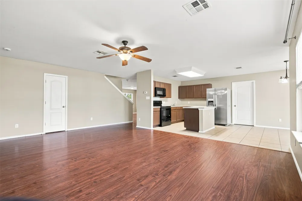 4005 Big Bend Trail Taylor, TX 76574
