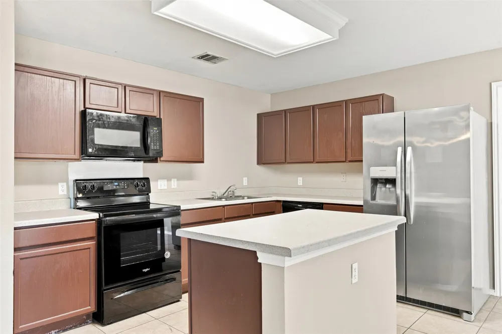 4005 Big Bend Trail Taylor, TX 76574