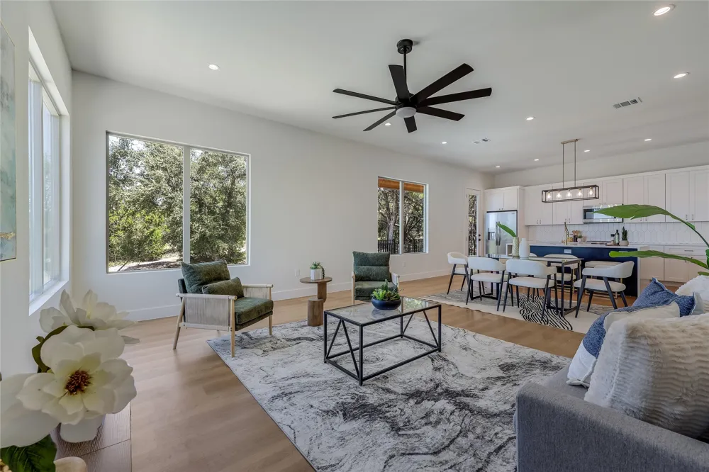 20202 Lincoln Cove Lago Vista, TX 78645