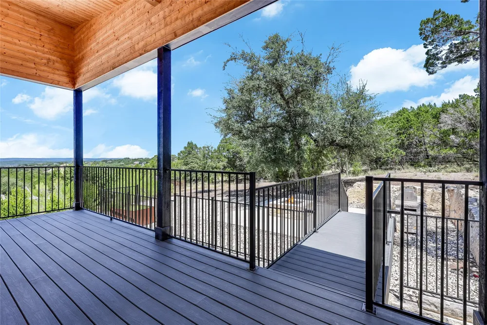 20202 Lincoln Cove Lago Vista, TX 78645