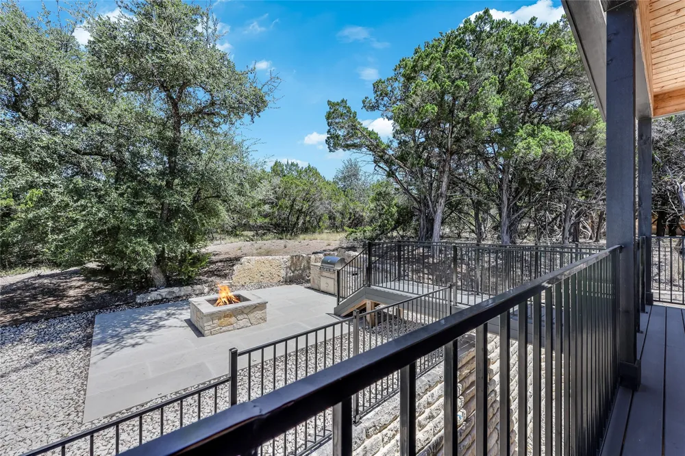 20202 Lincoln Cove Lago Vista, TX 78645
