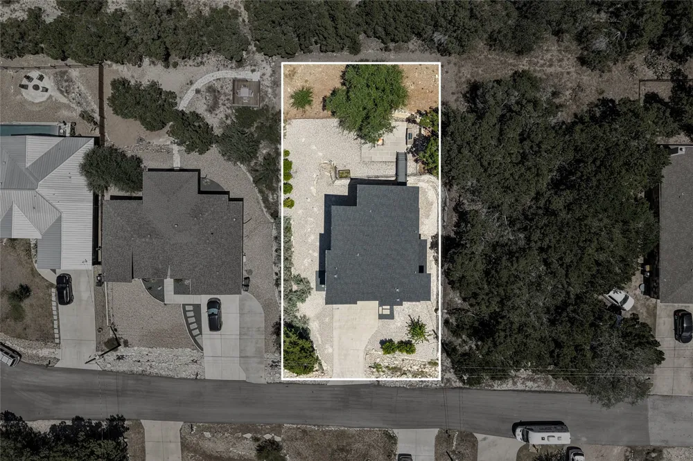 20202 Lincoln Cove Lago Vista, TX 78645