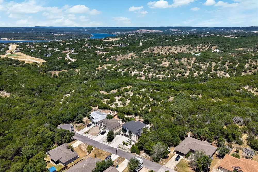 20202 Lincoln Cove Lago Vista, TX 78645