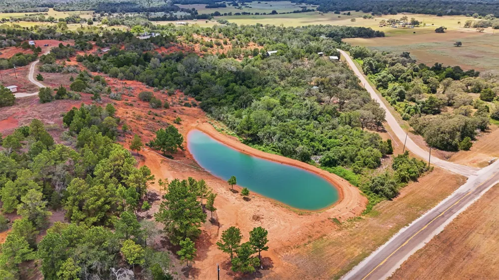 22187 Interstate 10 Luling, TX 78648