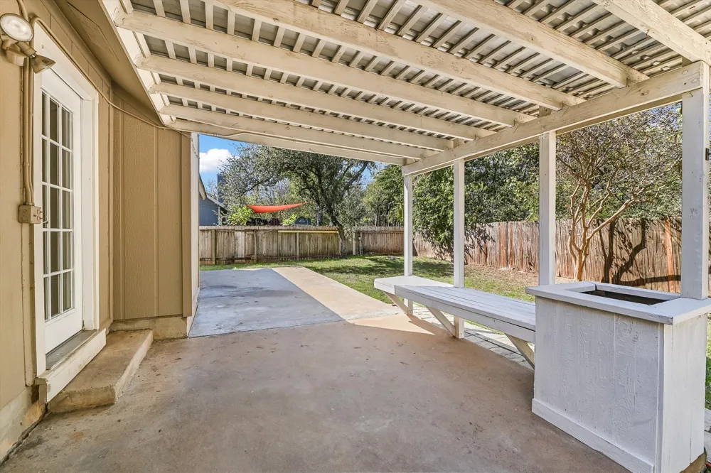 6808 Luckenbach Lane Austin, TX 78729