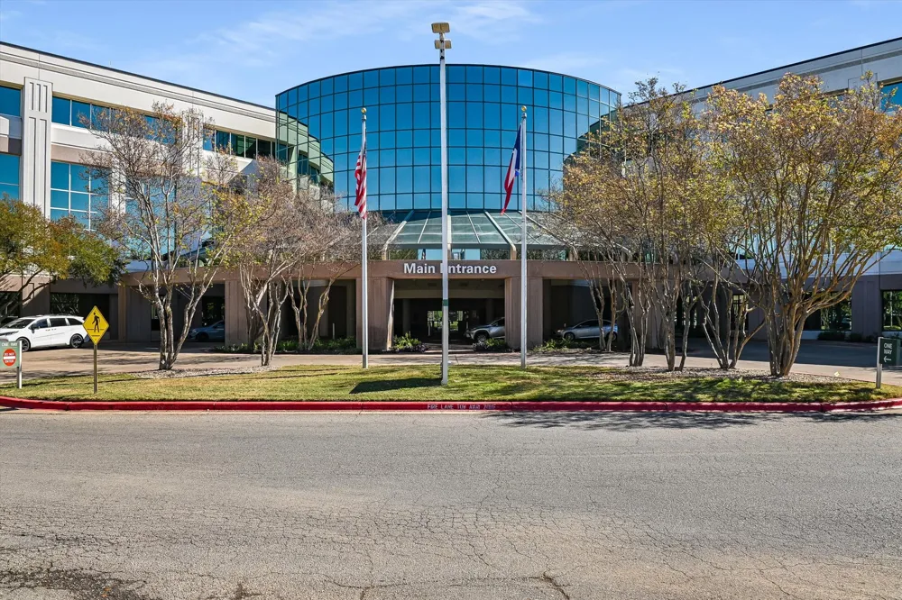6808 Luckenbach Lane Austin, TX 78729