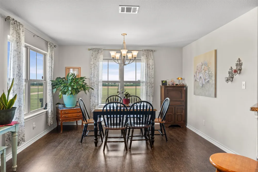4846 County Road 327 Granger, TX 76530