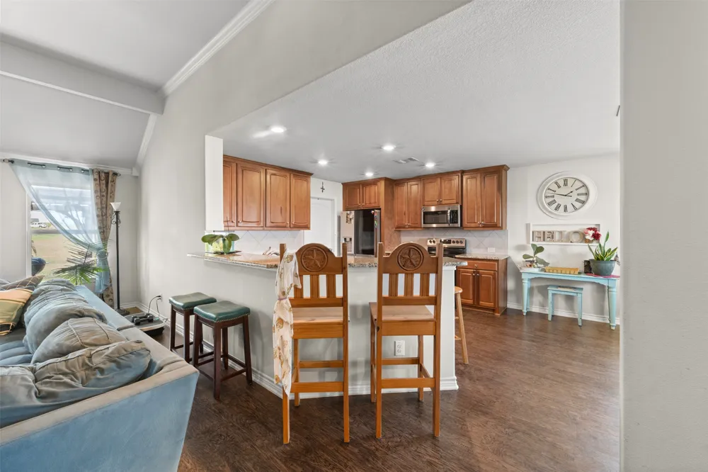 4846 County Road 327 Granger, TX 76530