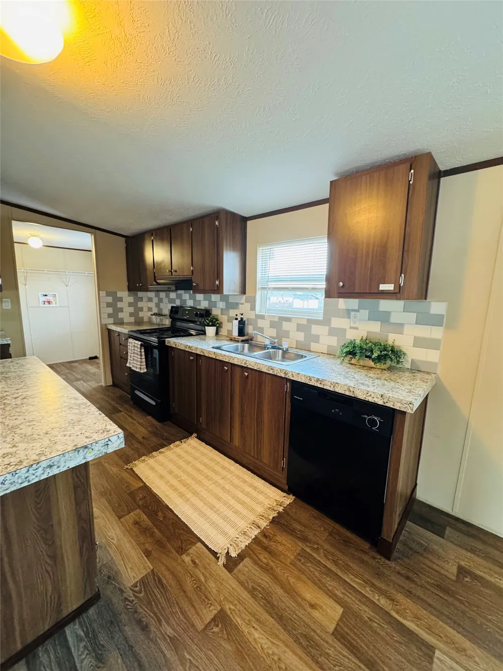360 Margarita Drive Dale, TX 78616