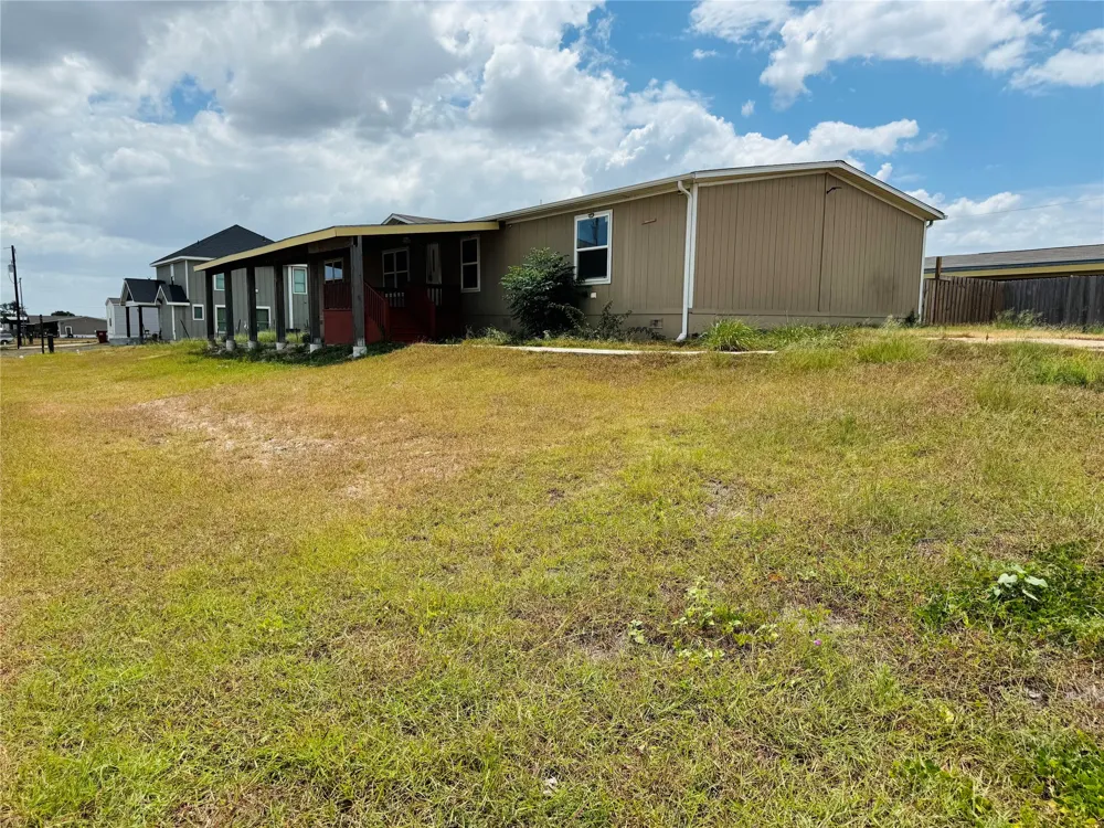 360 Margarita Drive Dale, TX 78616