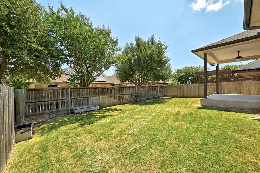 1217 Daylily Loop Georgetown, TX 78626