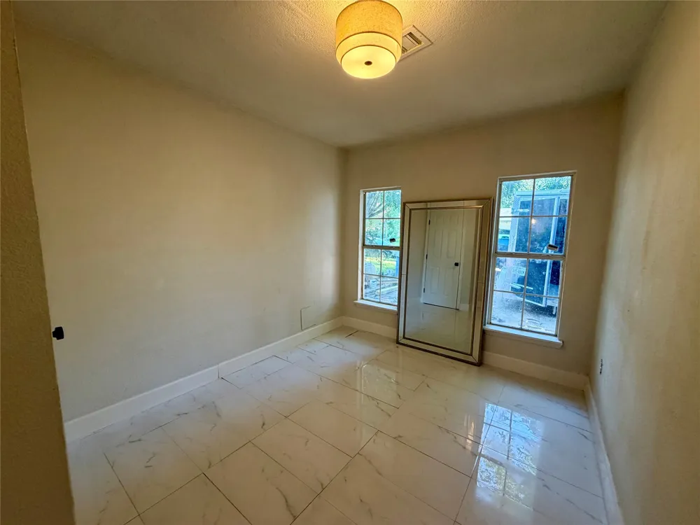 11631 Langdon Lane Houston, TX 77072
