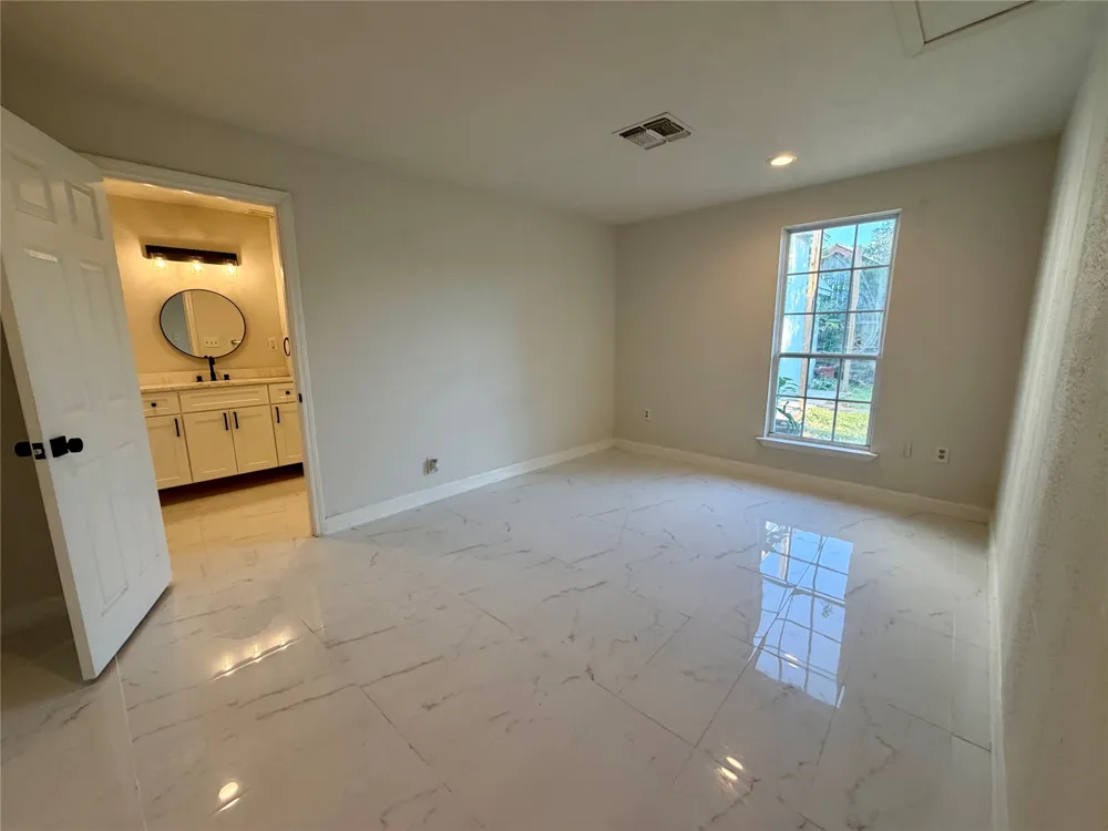 11631 Langdon Lane Houston, TX 77072