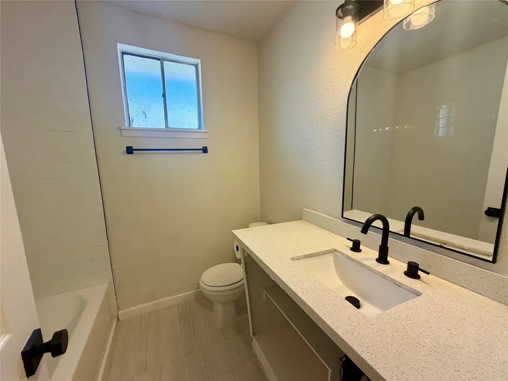 11631 Langdon Lane Houston, TX 77072
