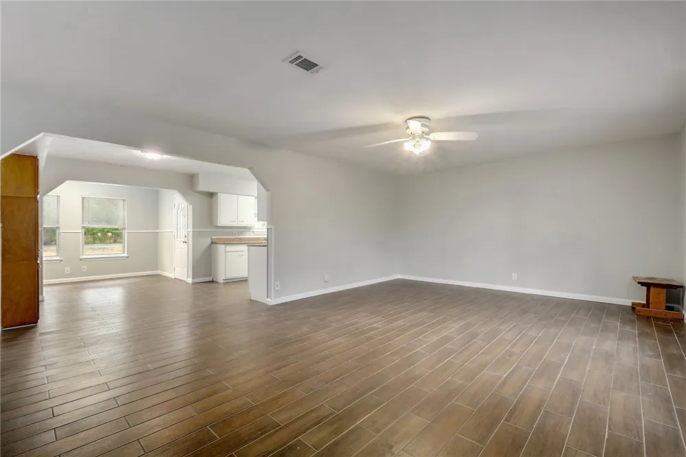 9911 Anderson Mill Road Austin, TX 78750