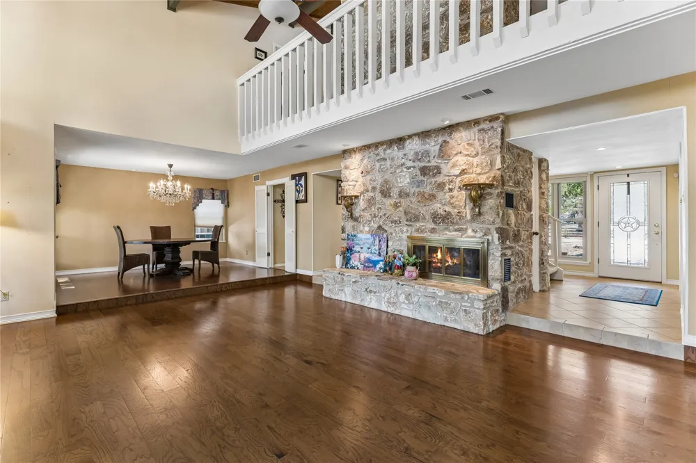 9911 Anderson Mill Road Austin, TX 78750
