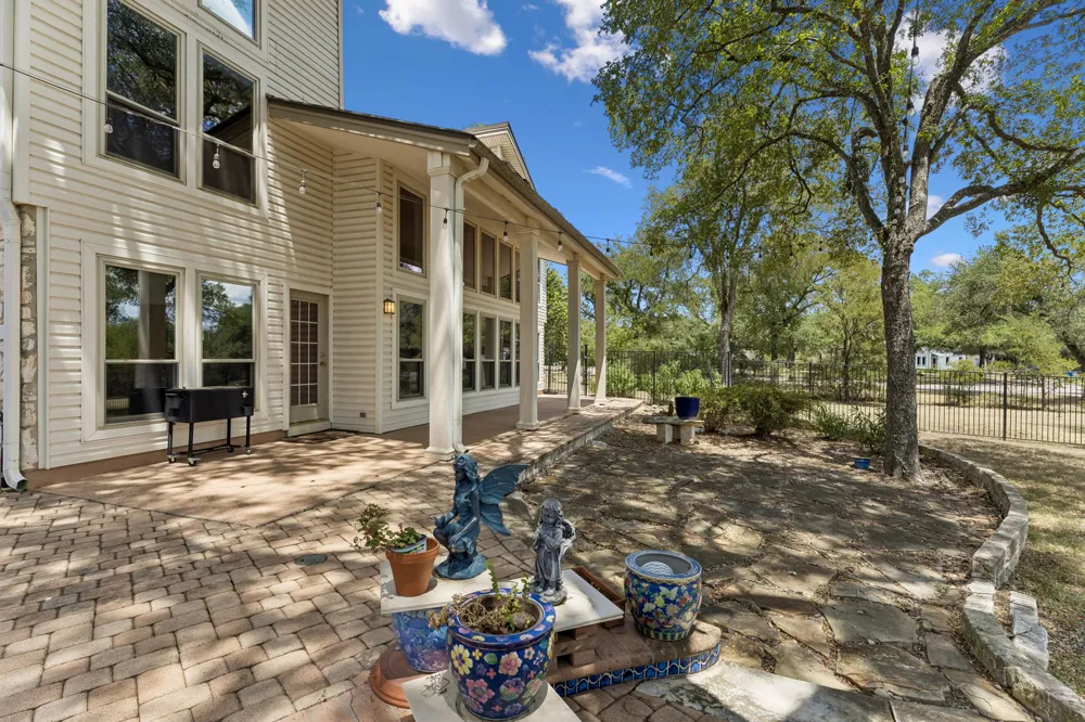 9911 Anderson Mill Road Austin, TX 78750