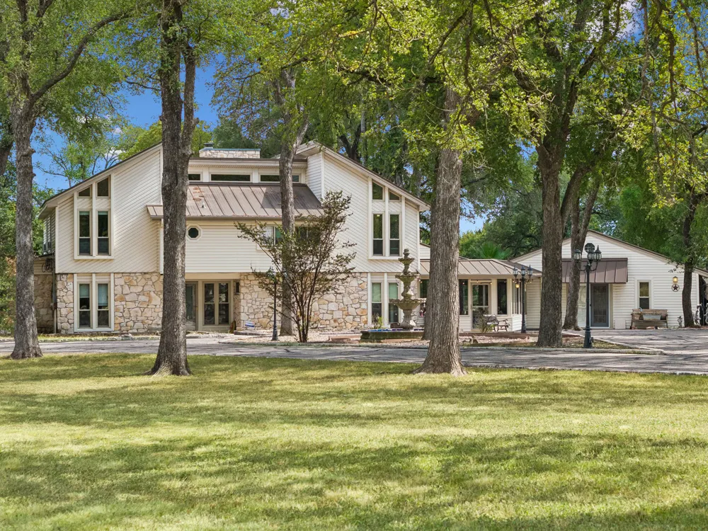 9911 Anderson Mill Road Austin, TX 78750