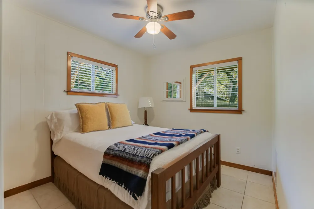300 DEER LAKE ESTATES Wimberley, TX 78676