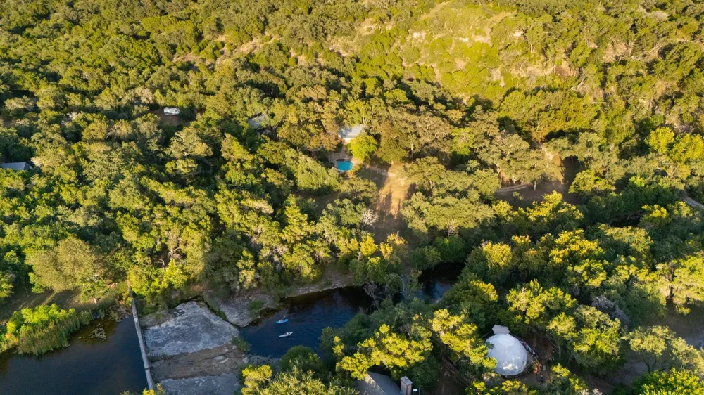 300 DEER LAKE ESTATES Wimberley, TX 78676