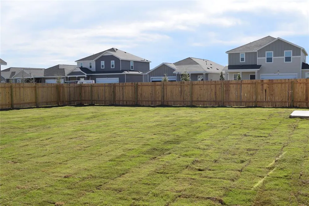 431 Robins Nest Lane Kyle, TX 78640
