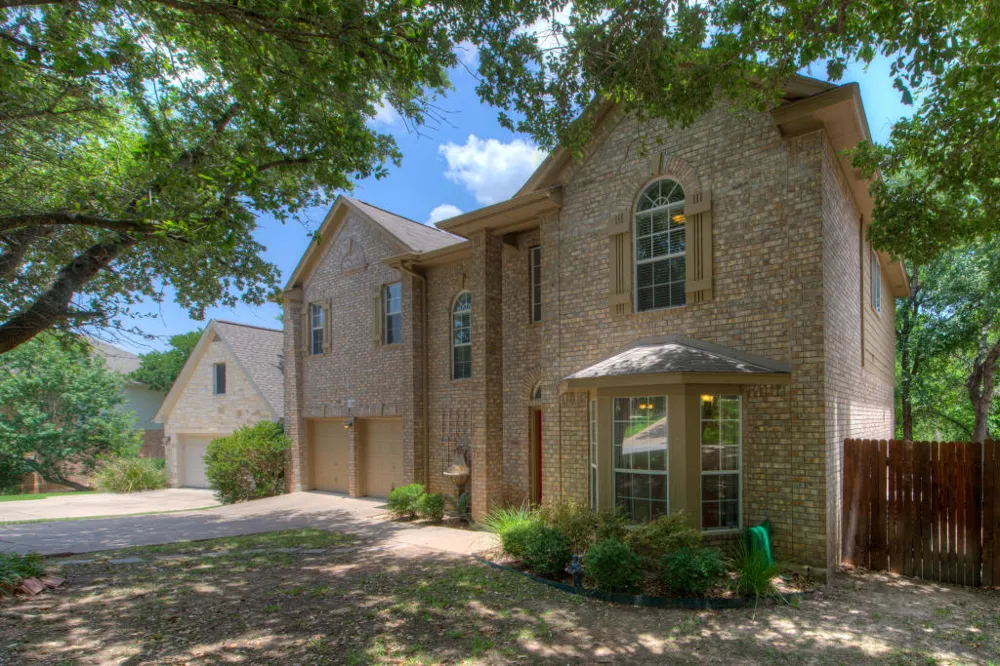 12610 Mcnelly Trail Austin, TX 78732