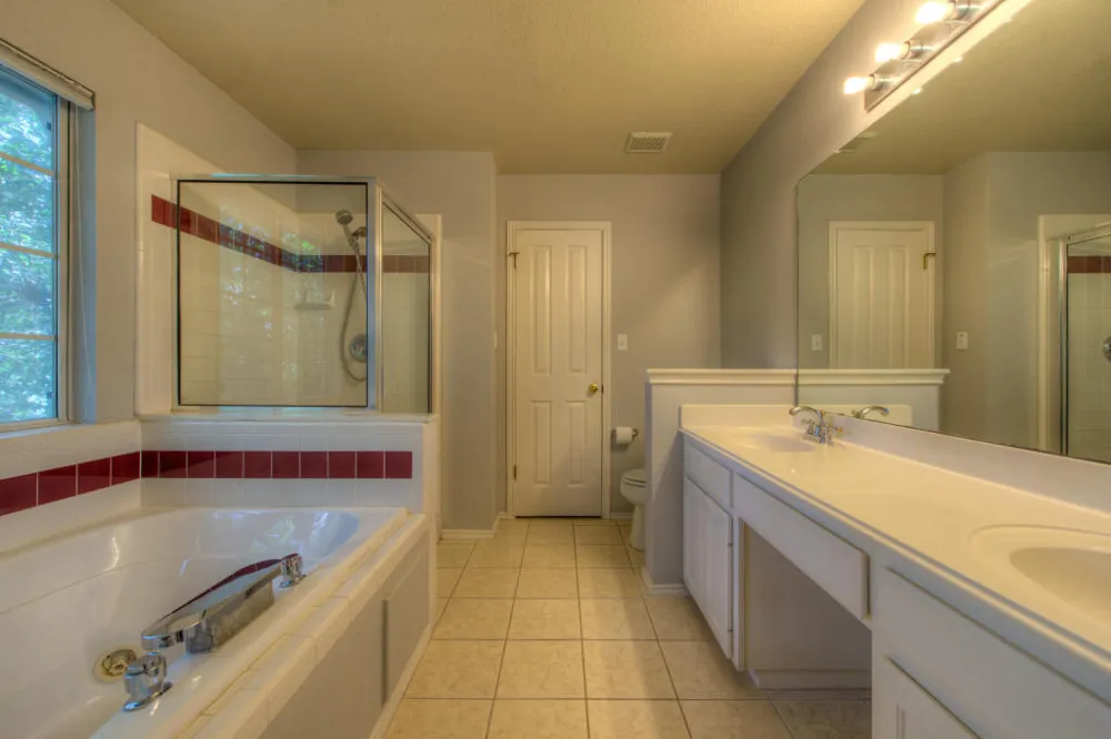 12610 Mcnelly Trail Austin, TX 78732