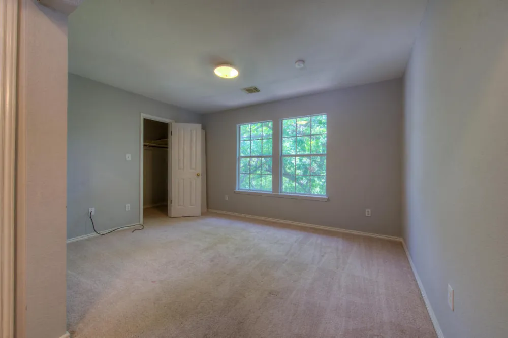 12610 Mcnelly Trail Austin, TX 78732