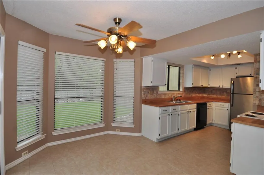 13405 Saddlebrook Trail #B Austin, TX 78729