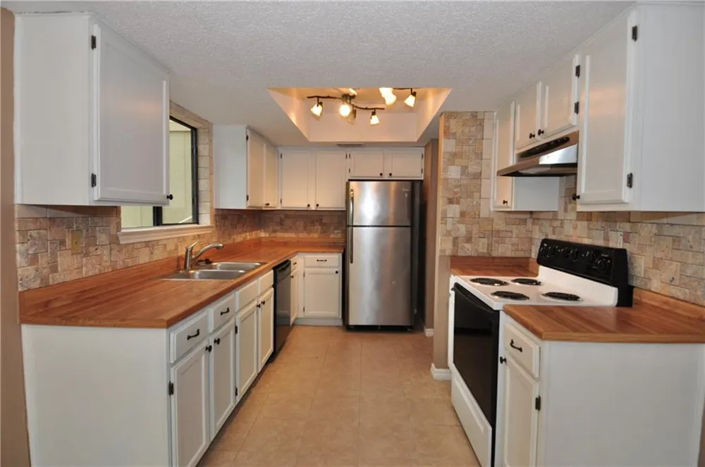 13405 Saddlebrook Trail #B Austin, TX 78729