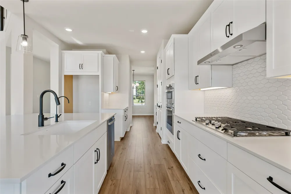 208 Possumhaw Lane San Marcos, TX 78666