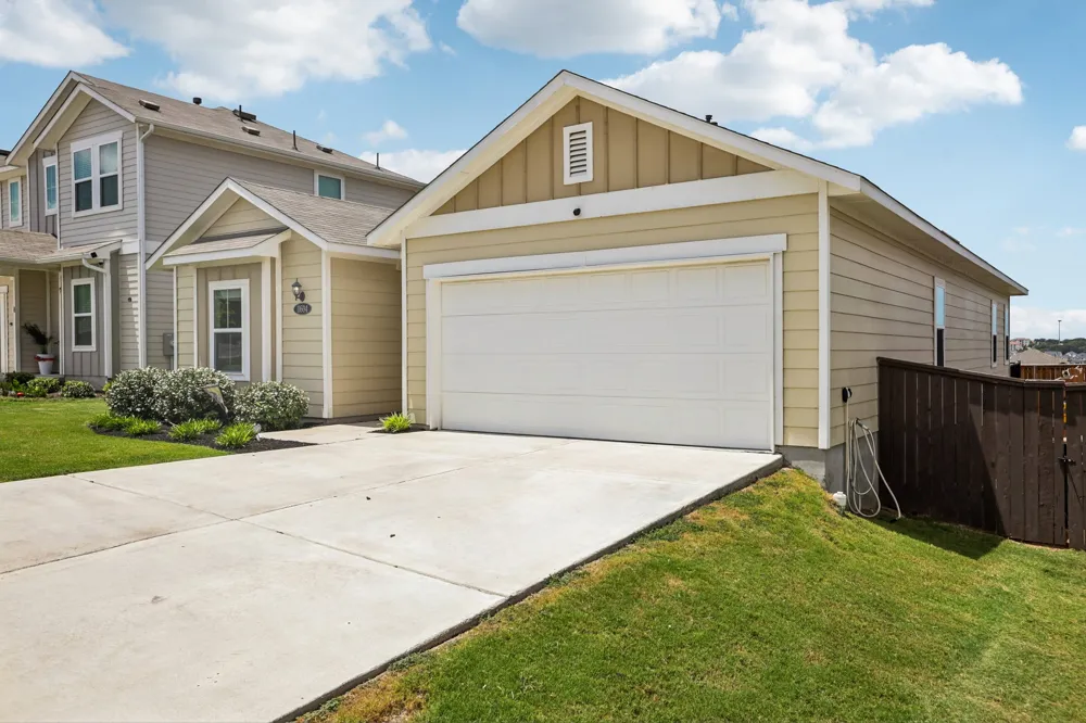 11604 Comano Drive Austin, TX 78747