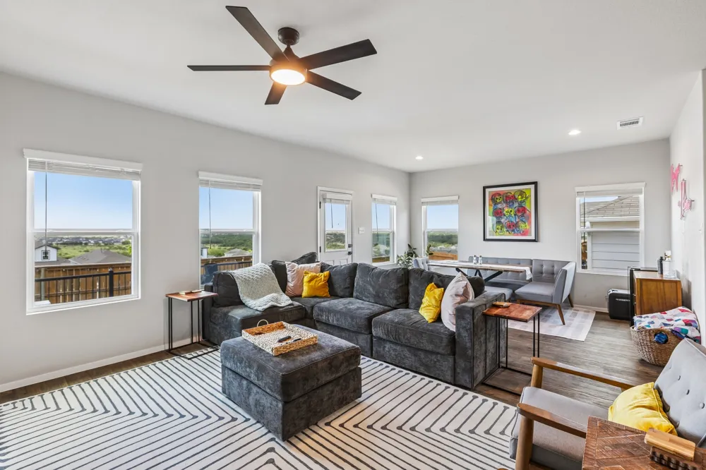 11604 Comano Drive Austin, TX 78747