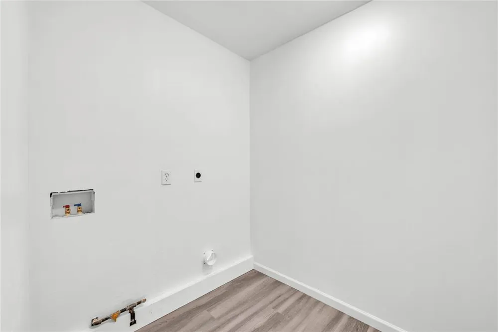 1800 Tamra Court Round Rock, TX 78681