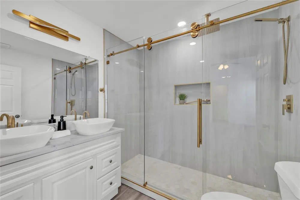 1800 Tamra Court Round Rock, TX 78681