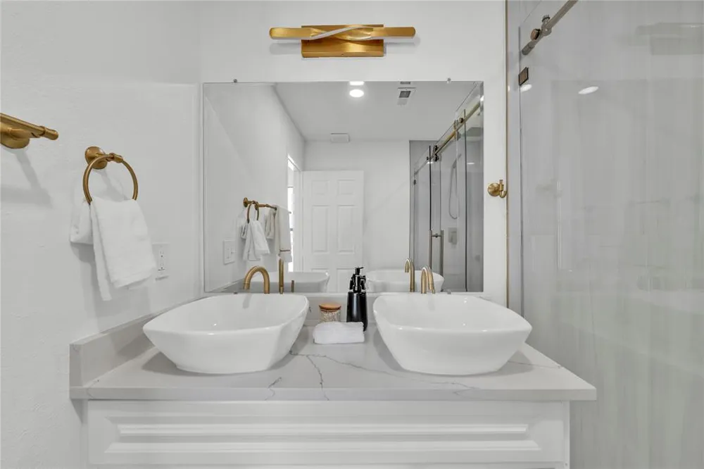 1800 Tamra Court Round Rock, TX 78681