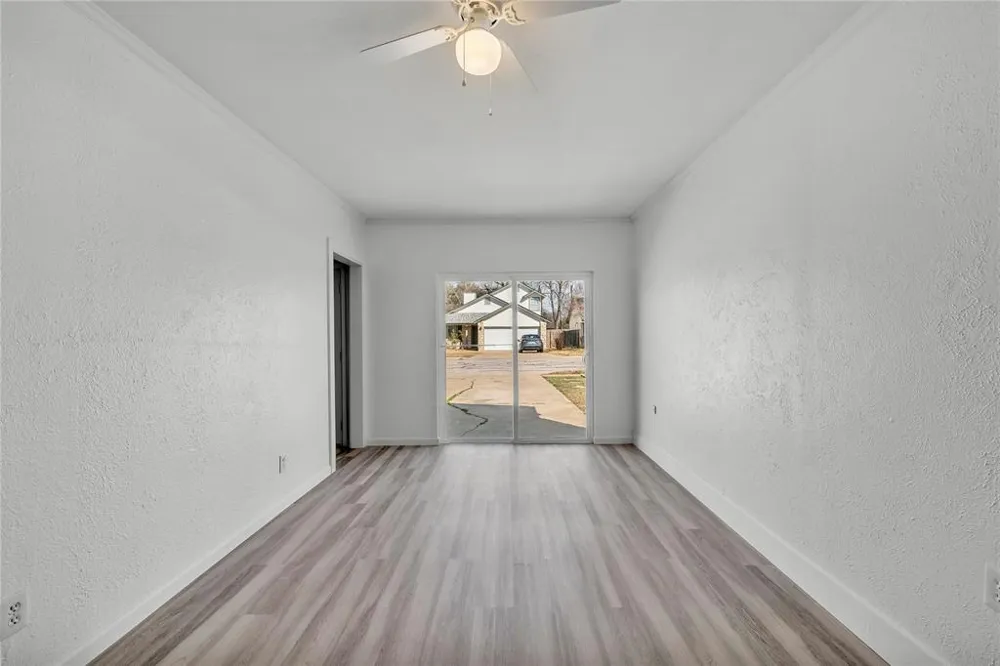 1800 Tamra Court Round Rock, TX 78681