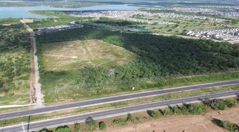 13855 13855 US-281 Highway