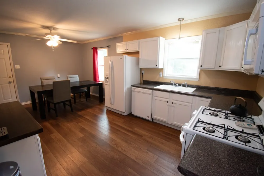 722 Dyer Street Rockdale, TX 76567