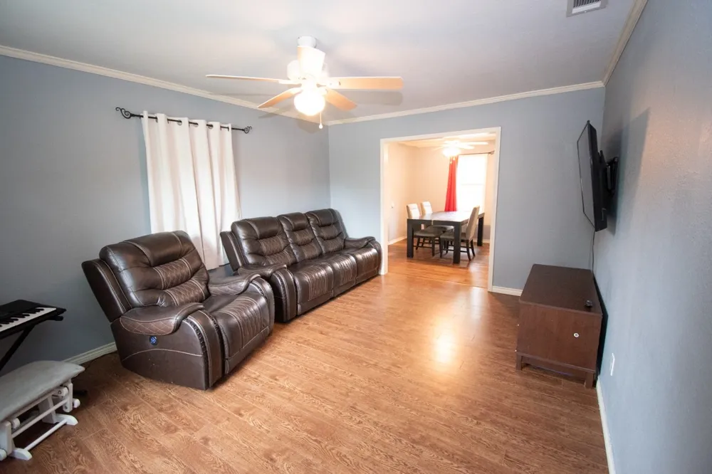 722 Dyer Street Rockdale, TX 76567
