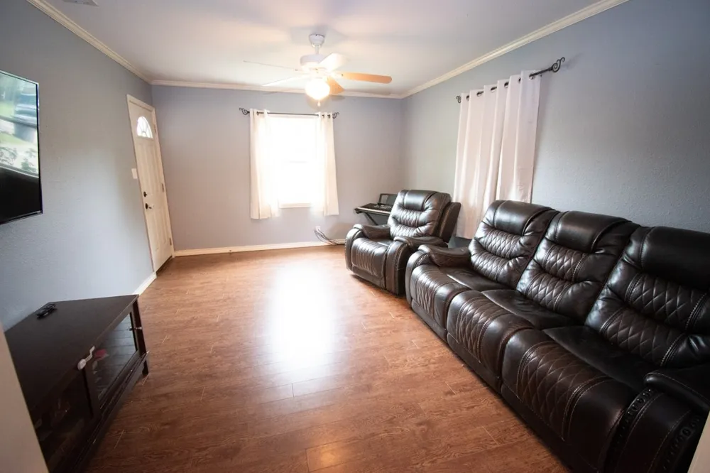 722 Dyer Street Rockdale, TX 76567