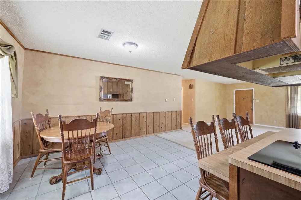 2315 Mimosa Street Port Arthur, TX 77640