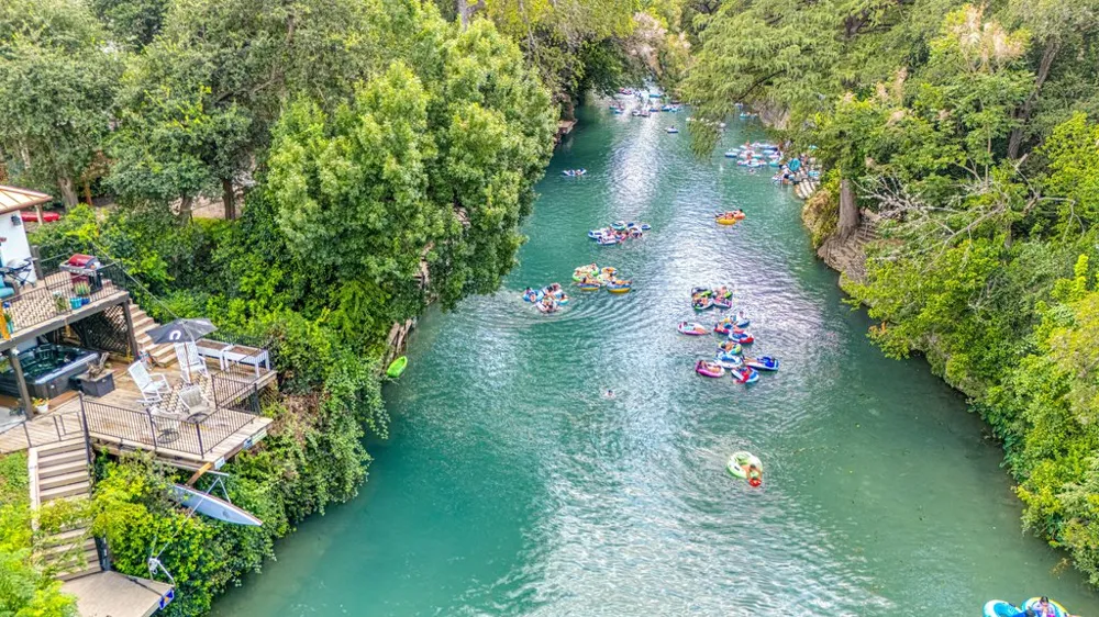 76 Guada Coma Drive New Braunfels, TX 78130